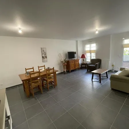 Cosy Pour 5 Pers. A Avec Balcon Et Equipements Complets - Fr-1-474-213