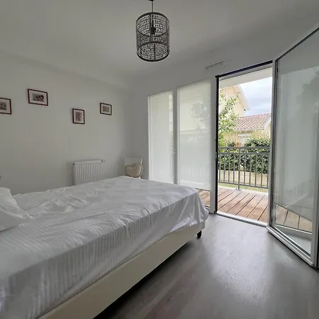 Cosy Pour 5 Pers. A Avec Balcon Et Equipements Complets - Fr-1-474-213 Apartment *